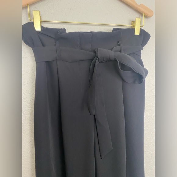 H&M Ultra High Rise Paper Bag Pants Size 12 - Picture 4 of 8